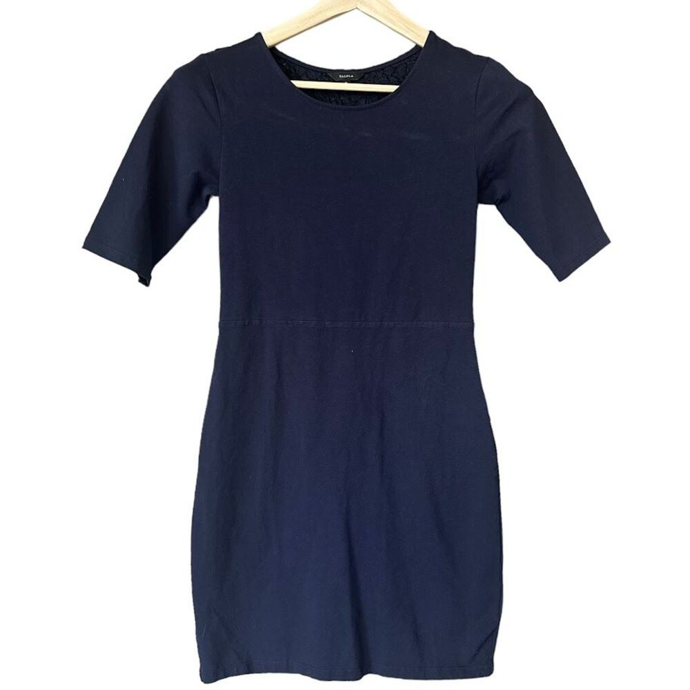 Aritzia Talula Navy Blue Lace Open Back 3/4 Sleeve Stretch Knee Length Dress‎ M